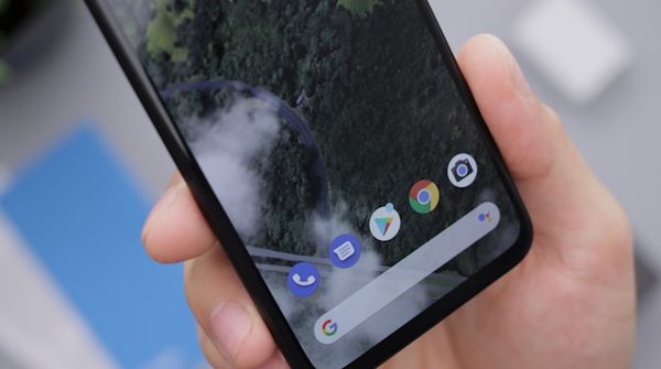 Comment configurer et utiliser les notifications d'actualités personnalisées sur un Google Pixel 6?